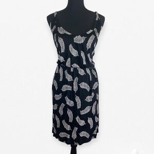 H&M Cute Black with White Feather Design stretch waist casual sun dress XL